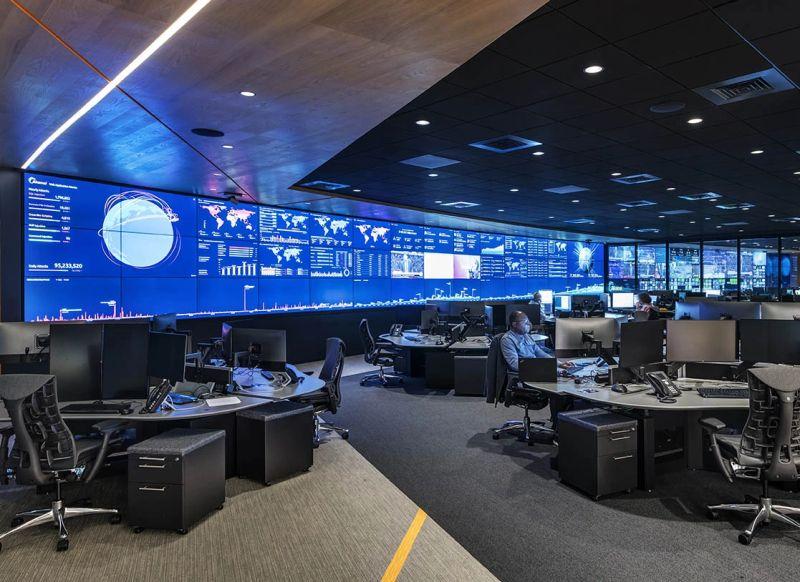 Command & Control Room Displays