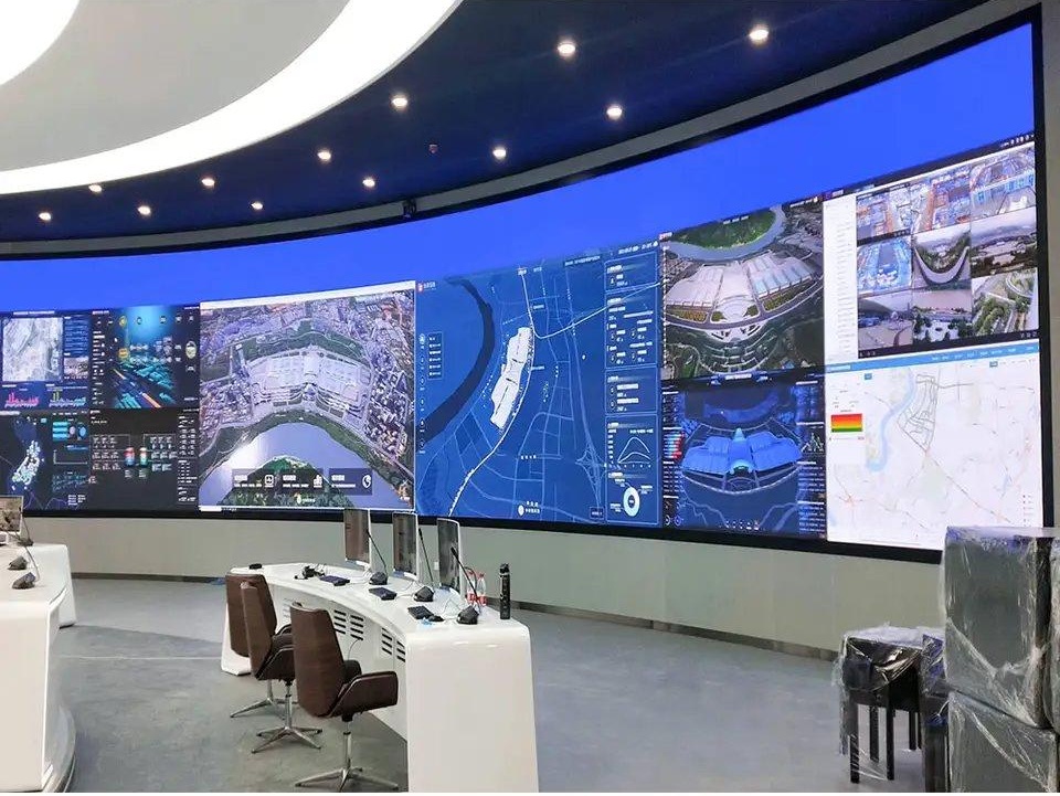 Fine Pixel Pitch LED Displays